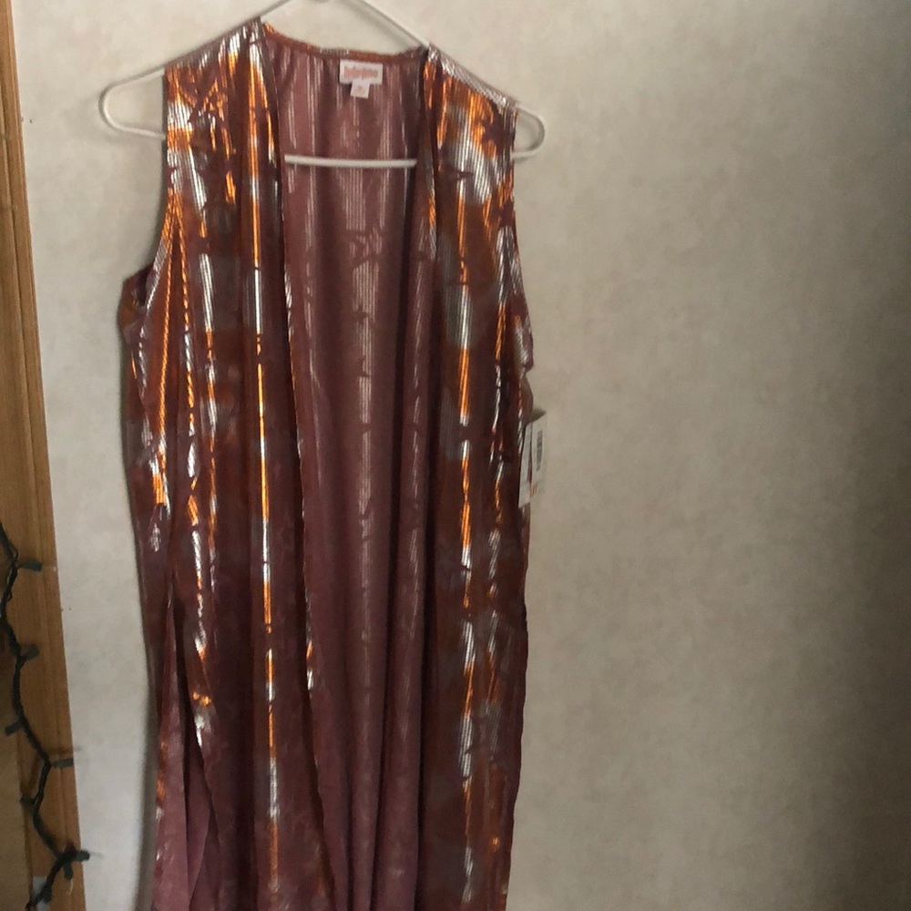 Brand New Lularoe Joy (Elegant Collection)
